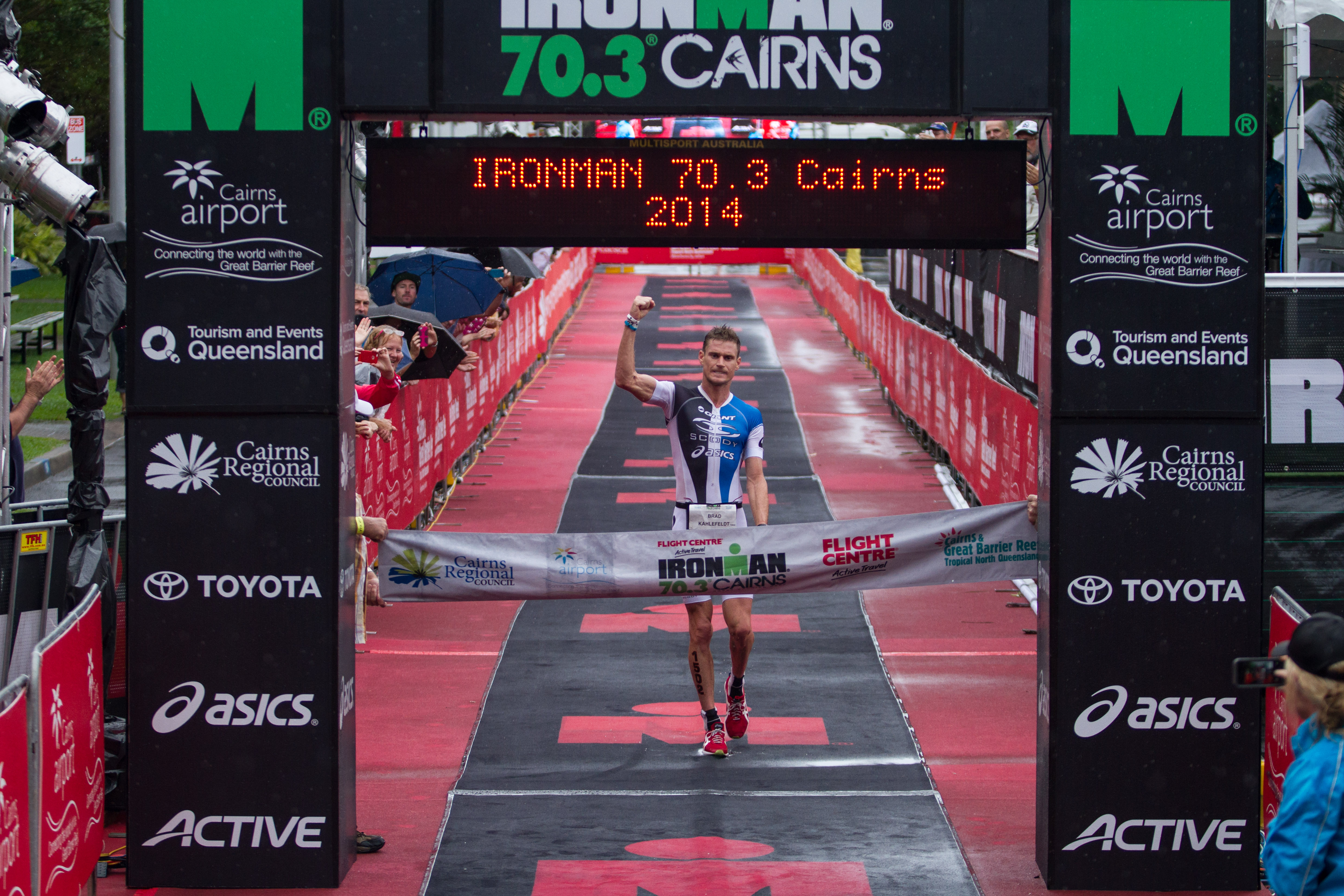 Brad Kahlefeldt_IM 70.3 Cairns 2014