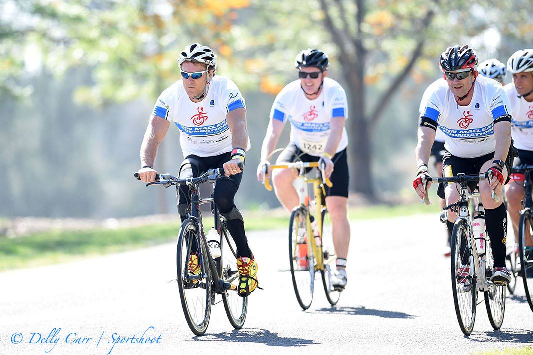 Nepean 2014_Delly Carr Sportshoot John Maclean bike